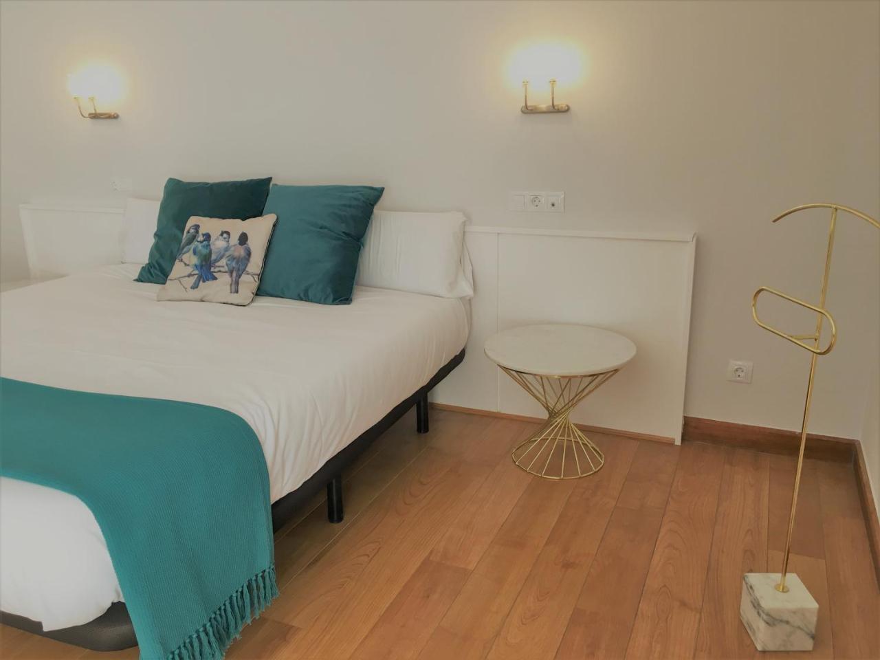 Hotel Elorrio Buitenkant foto